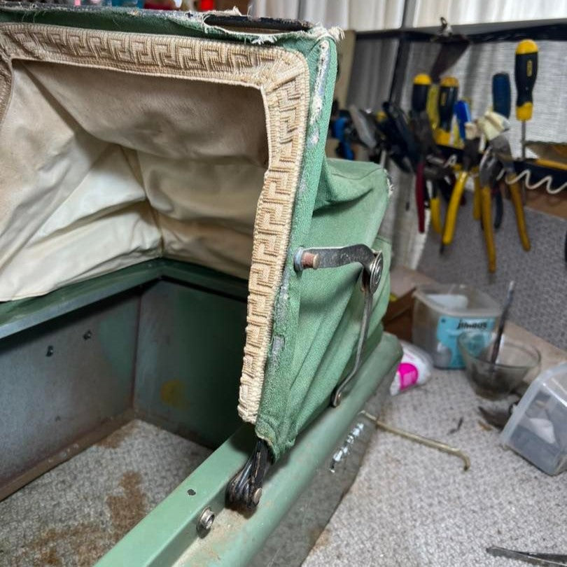 We Repair Vintage Prams W R I G H T W A Y STUDIOS & Auckland Doll's