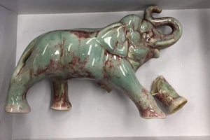 Invisible Restoration for this Ceramic Elephant