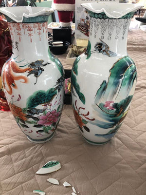 We Repair Chinese Hand Painted Vases